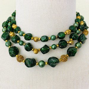 Vintage 1950s 1960s Gold Green Bead Necklace